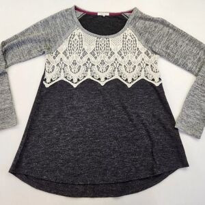 Maurices top